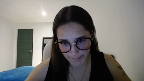 IG  dakotasofiaa online show from 03-16-26, 12:38