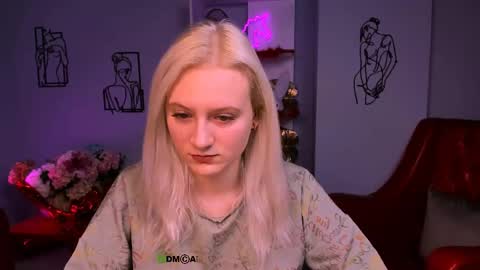 Snapshot of dakota4you chatting on 03-06-25, 09:36 Dakota online show from 03-06-25, 09:36