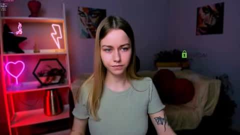 Snapshot of dakota4you chatting on 03-07-25, 11:27 Dakota online show from 03-07-25, 11:27