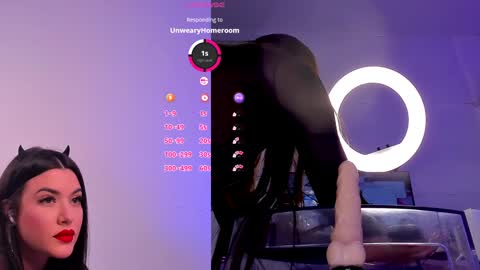 Dakota online show from 11-23-25, 01:44