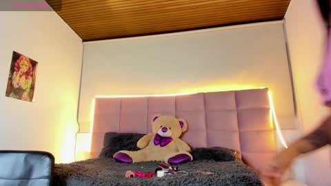 Snapshot of dakota_ds chatting on 12-06-24, 02:13 dakota_ds online show from 12-06-24, 02:13