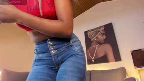 Snapshot of dakota_ds chatting on 01-06-25, 09:43 dakota_ds online show from 01-06-25, 09:43