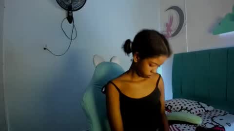 Snapshot of dakota_evans18 chatting on 10-09-25, 03:37 DAKOTA online show from 10-09-25, 03:37