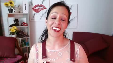 Snapshot of dakota_jobs chatting on 11-10-25, 10:42 Dakota Jobs online show from 11-10-25, 10:42