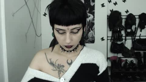 dakota online show from 12-18-25, 03:01