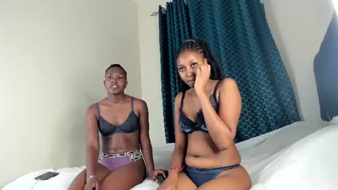 dakota_pariss online show from 06-14-26, 03:08