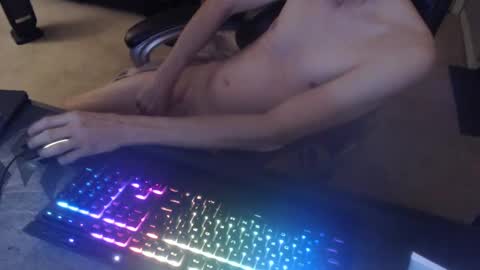 Snapshot of dakota_reilly chatting on 01-10-25, 06:42 Dakota online show from 01-10-25, 06:42