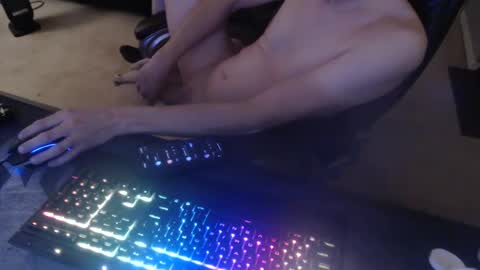 Snapshot of dakota_reilly chatting on 01-14-25, 06:34 Dakota online show from 01-14-25, 06:34