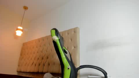 dakota_x18 online show from 02-07-26, 07:17