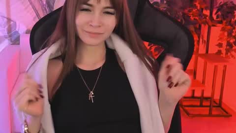 dakotaajohnnson online show from 02-25-25, 03:09
