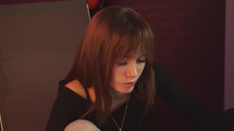 dakotaajohnnson online show from 03-05-25, 02:45