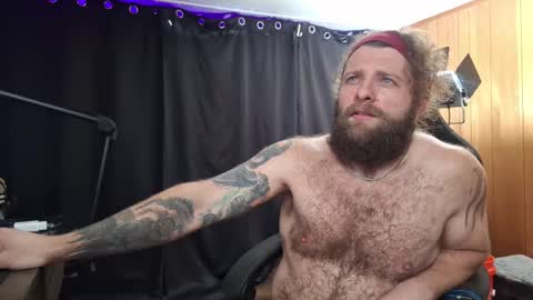 Snapshot of dakotadixxon chatting on 02-14-25, 08:37 Dakota Dixxon online show from 02-14-25, 08:37