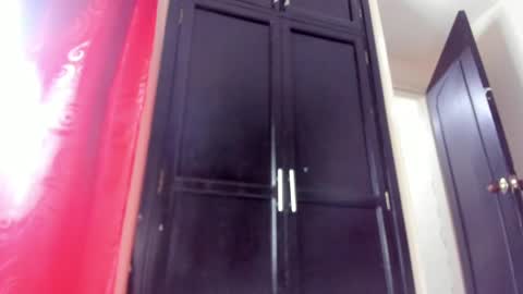 Snapshot of dakotaholand chatting on 03-17-26, 01:10 dakotaholand online show from 03-17-26, 01:10