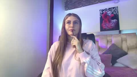 dakotarobbins_ online show from 03-07-25, 08:44