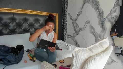 Dalay online show from 10-26-25, 07:53