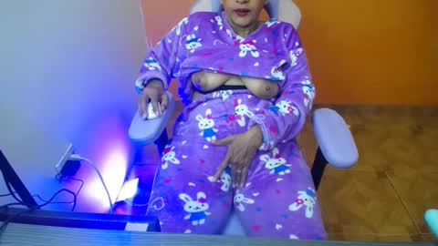 daleska_delicious1 online show from 01-14-25, 09:35