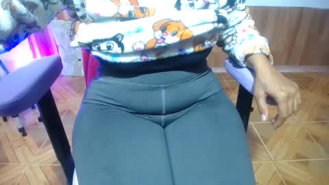 daleska_delicious1 online show from 03-02-25, 08:50