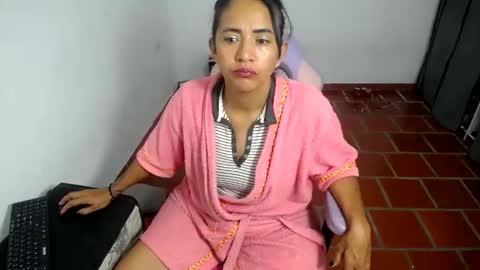 daleska_delicious1 online show from 04-08-26, 02:00