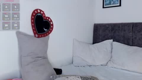 D A L H I L A online show from 02-11-26, 01:49