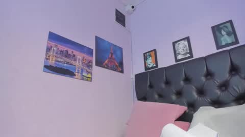  Ren  online show from 02-05-26, 09:08