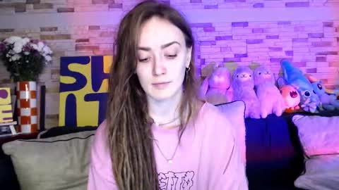 Snapshot of dalia_peach chatting on 10-17-25, 09:34 Dalia online show from 10-17-25, 09:34