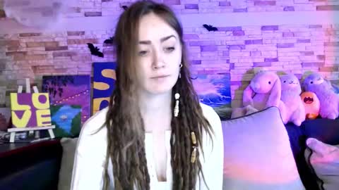 Snapshot of dalia_peach chatting on 11-03-25, 09:32 Dalia online show from 11-03-25, 09:32