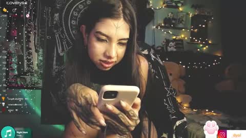 dalia_vorhees online show from 12-10-24, 06:54