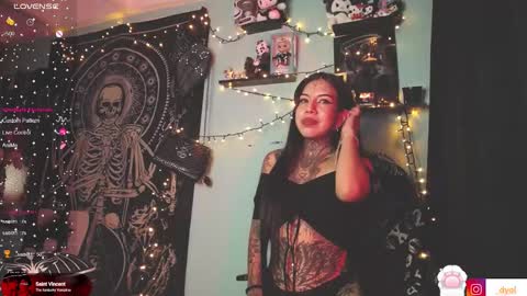 dalia_vorhees online show from 12-14-24, 07:07