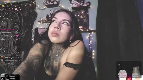 dalia_vorhees online show from 12-24-24, 07:49