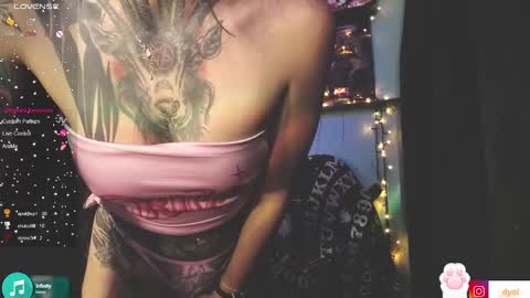 dalia_vorhees online show from 12-28-24, 03:26