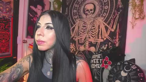 dalia_vorhees online show from 06-09-26, 01:39