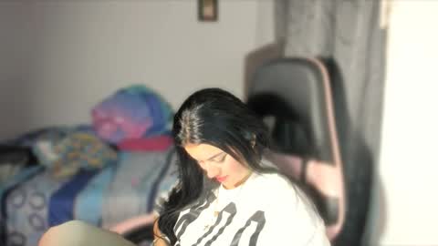 Snapshot of daliaapril22 chatting on 05-12-26, 02:41 Dalia April online show from 05-12-26, 02:41