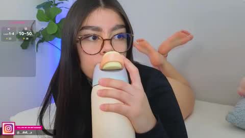 Dalia online show from 12-14-25, 03:17