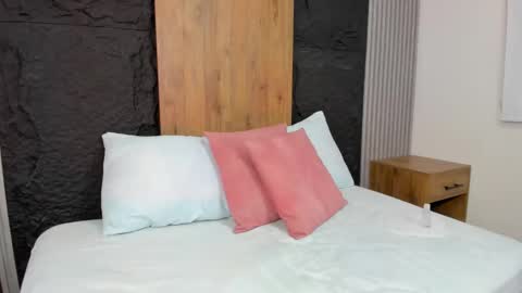 D A L I L A online show from 09-20-25, 12:17