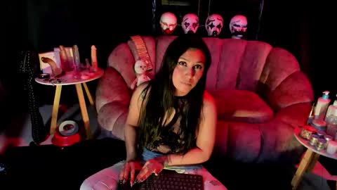 Snapshot of dalilamoonstone chatting on 11-14-25, 01:15 Im Tammy online show from 11-14-25, 01:15