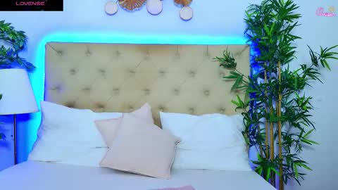 Snapshot of daliyaa_ chatting on 02-10-26, 01:04 daliyaa_ online show from 02-10-26, 01:04