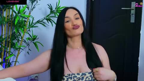 daliyaa_ online show from 05-11-26, 02:45