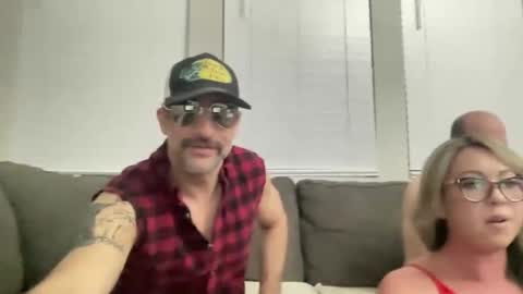 Dallas Dom online show from 02-15-26, 04:31