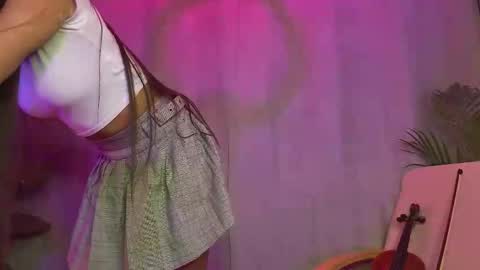 dalmatian_girl online show from 12-22-25, 07:33