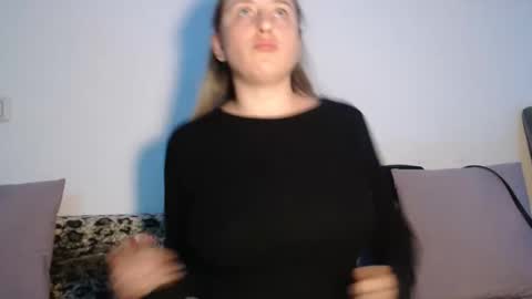 Maria online show from 11-27-25, 08:22