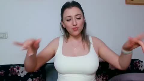 Maria online show from 05-08-26, 08:58