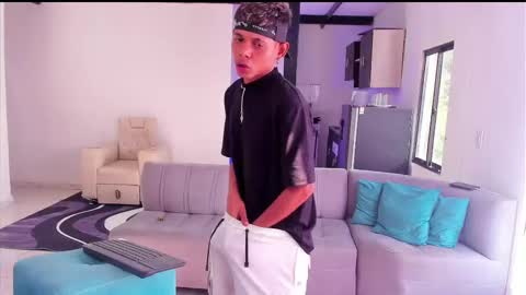 damar_felipe online show from 02-12-25, 01:37