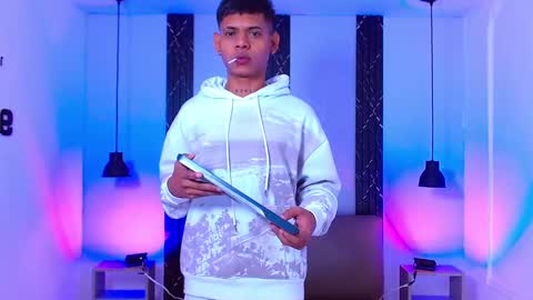 damar_felipe online show from 09-17-25, 04:25