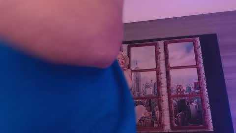         online show from 11-11-25, 05:07