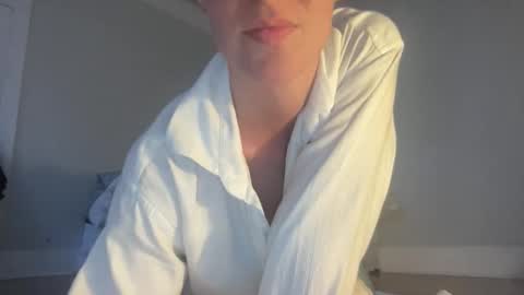 Snapshot of damedauphin chatting on 02-23-26, 01:14 Montana online show from 02-23-26, 01:14