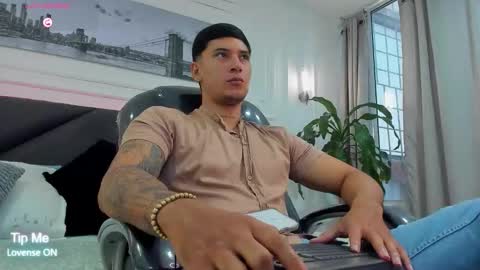 DAMIAN online show from 01-16-26, 01:26