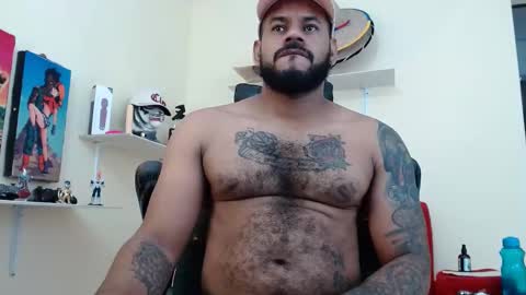 damian64436171 online show from 11-06-25, 03:07