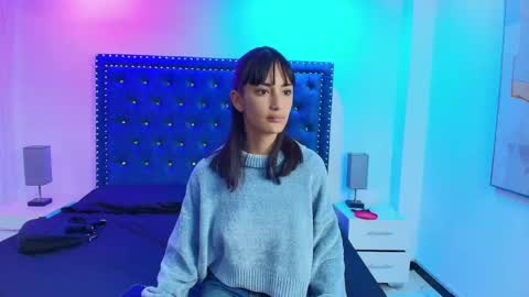 DAMIAN AND ROXANNE.  online show from 10-06-25, 12:35