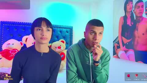 DAMIAN AND ROXANNE.  online show from 10-20-25, 12:49