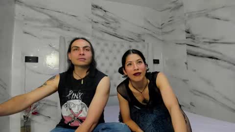 Snapshot of damian_and_tiana chatting on 03-11-25, 03:26 damian_and_tiana online show from 03-11-25, 03:26